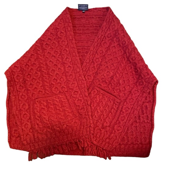 Authentic Aran Women's Irish Merino Wool Throw Over Wrap Sweater - Red - Picture 8 of 11